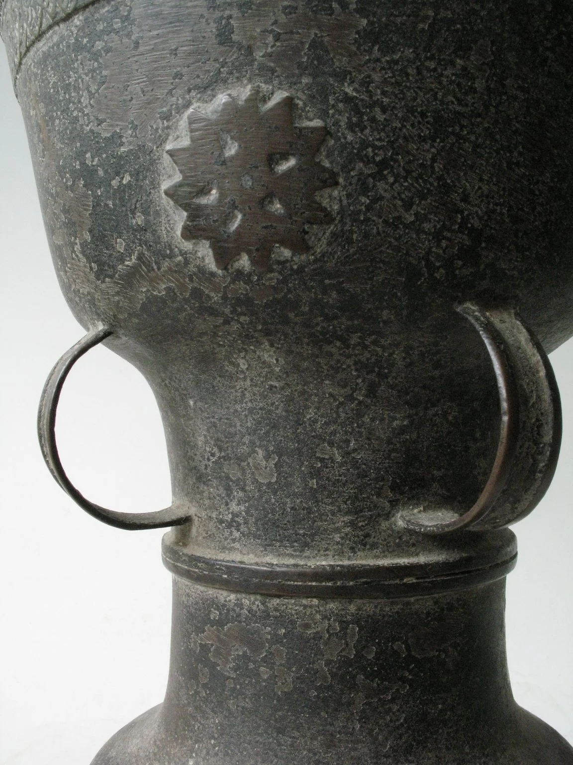 LS-220 detail